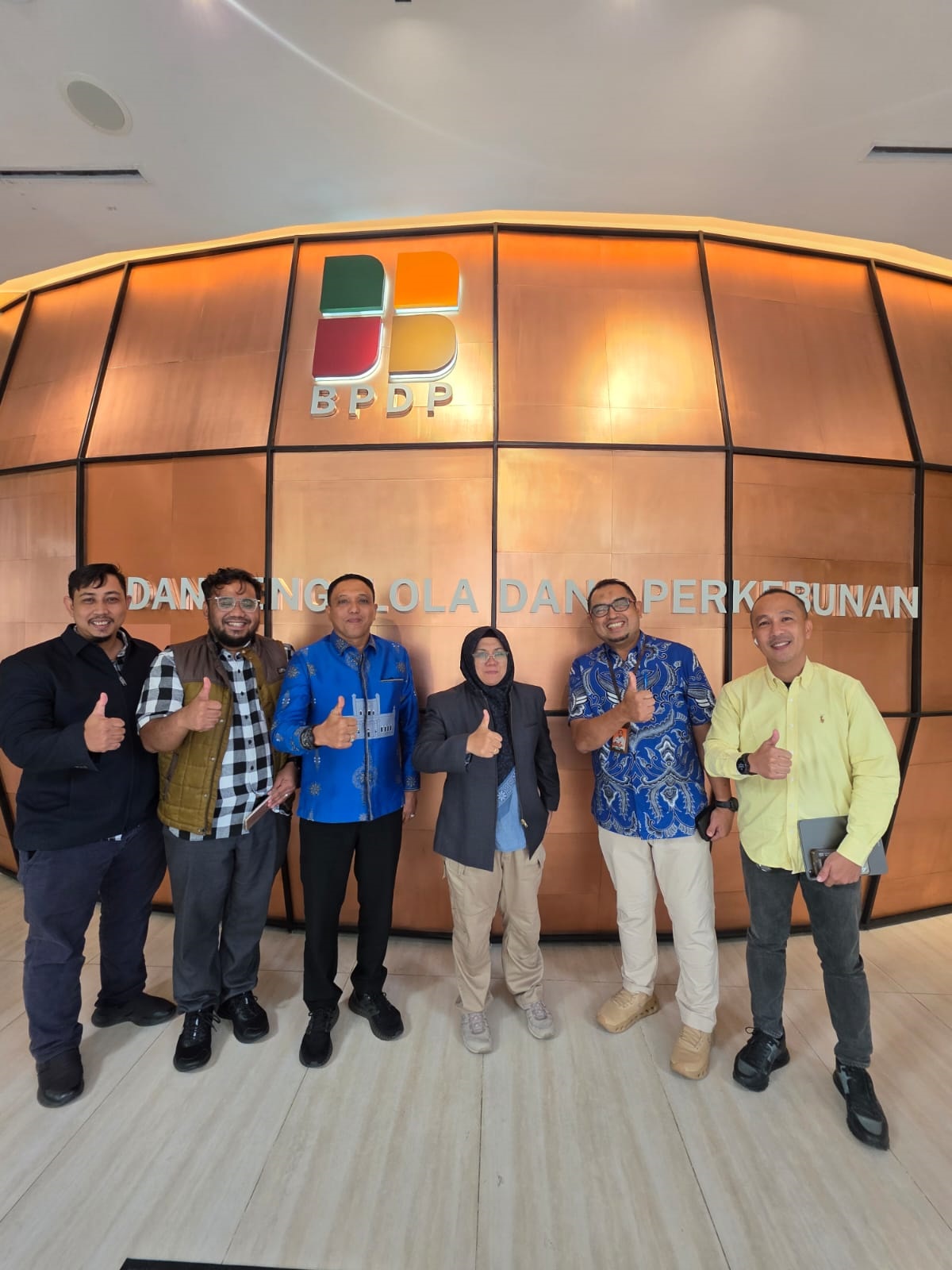 Bupati Siak Perjuangkan Jalan Produksi dan Peremajaan Sawit Rakyat di BPDP