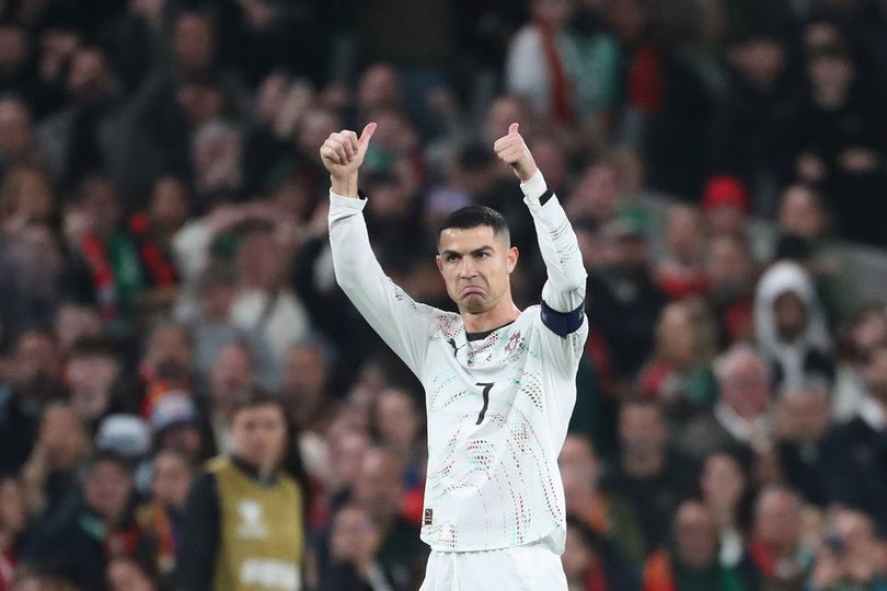 Ronaldo Dikartu Merah, Portugal Tumbang di Kandang Irlandia