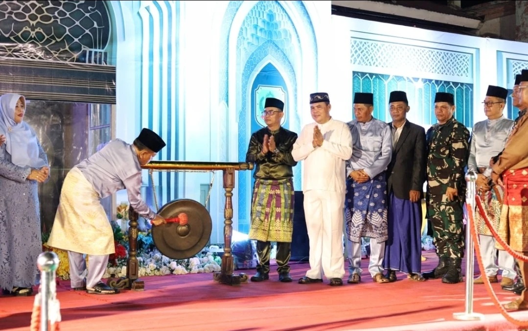 Bupati Asmar Buka STQ Tebingtinggi Barat