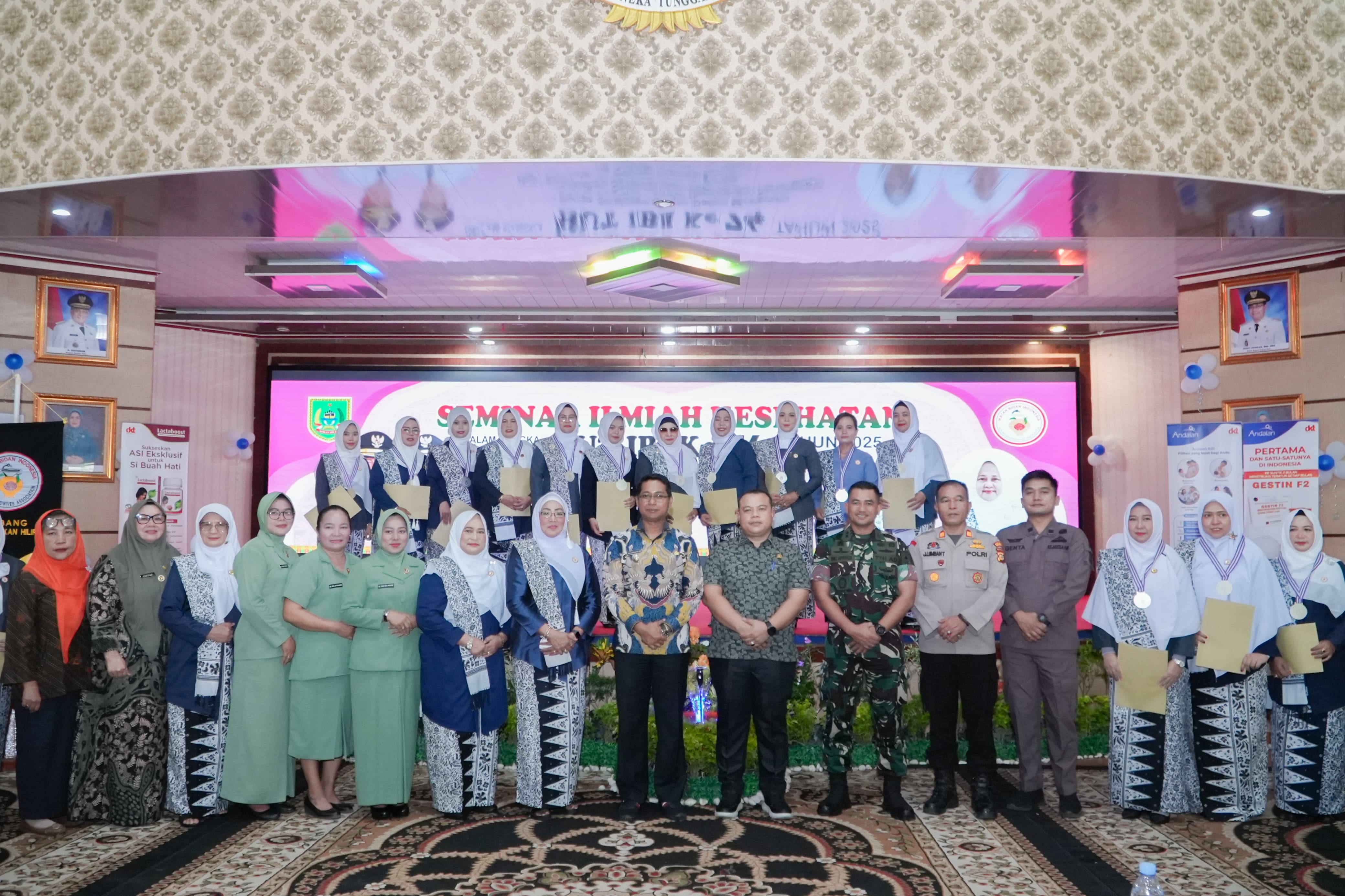 Wabup Rohil Buka Seminar Ilmiah Kesehatan Peringati HUT IBI ke-74 Tahun 2025