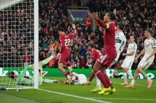 Liverpool Kalahkan Real Madrid 1-0, Gol Mac Allister Hancurkan Momen Kepulangan Alexander-Arnold
