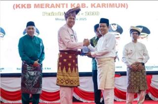 Wakil Bupati Lantik Pengurus KKB Meranti-Karimun, Tegaskan Eratnya Persaudaraan Dua Negeri