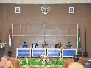 Bupati Kampar Tekankan Seluruh Kepala Desa Harus Sudah Miliki Lahan Pekan Ini