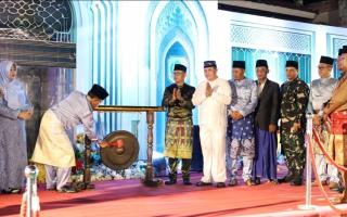 Bupati Asmar Buka STQ Tebingtinggi Barat
