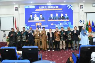 Bupati Bengkalis Apresiasi Intechbiz 2025 Polbeng, Tekankan Pentingnya Sinergi Teknologi dan SDM