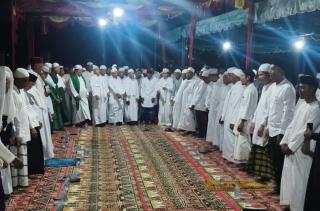 Ribuan Warga Tanah Putih Tanjung Melawan Gelar Atib Tolak Bala