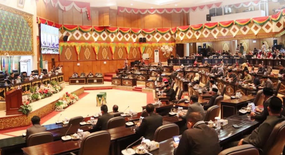 DPRD Provinsi Riau menggelar Rapat Paripurna Dengan Sejumlah Agenda
