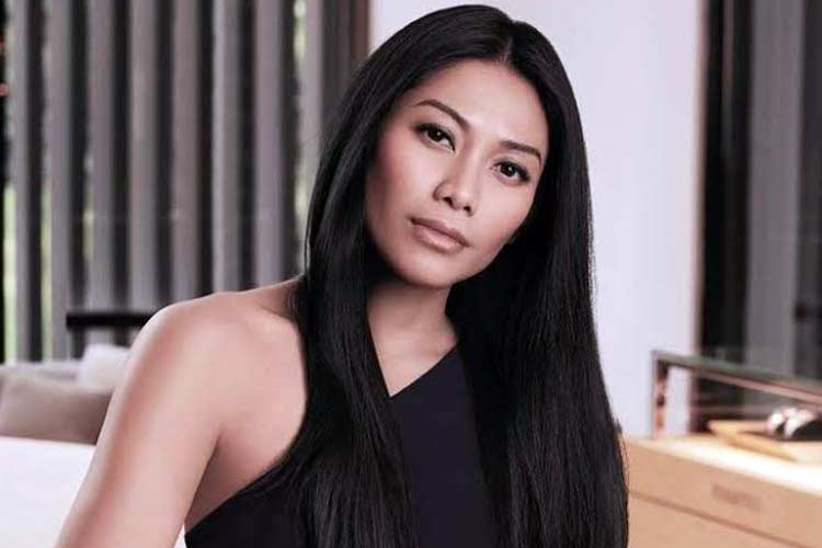Anggun C. Sasmi Bangga Gunakan Skincare Lokal, Kulit Sehat Lebih Penting dari Putih