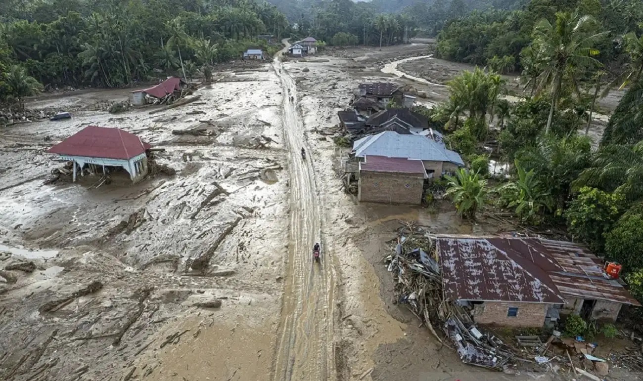 Basarnas: Korban Meninggal Banjir Sumatera Capai 974 Orang, 298 Masih Dicari