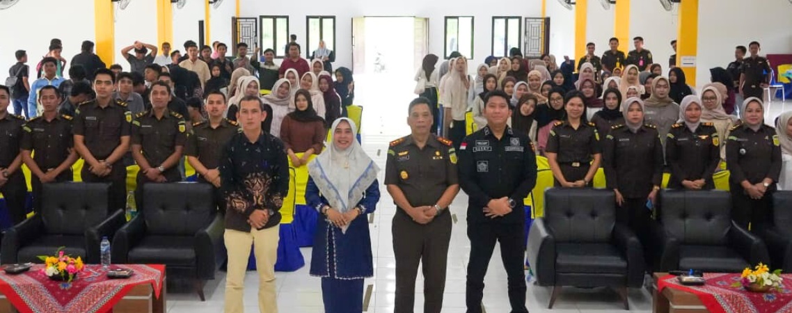 Kejari Kuantan Singingi Edukasi Mahasiswa UNIKS tentang Antikorupsi