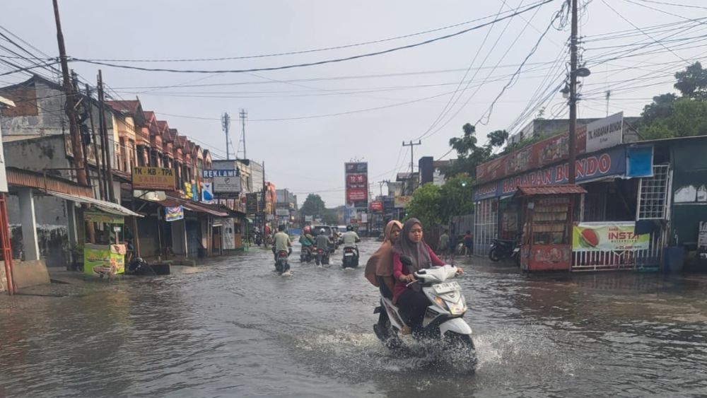 Antisipasi Banjir dan Longsor, BPBD Riau Terbitkan SE Kesiapsiagaan Dini