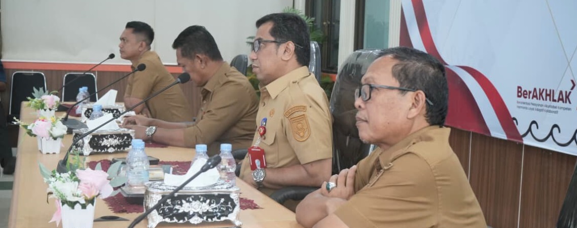Hadapi Penilaian Adipura 2025, Sekda Kuansing Dorong Kolaborasi Aktif Pengelolaan Sampah