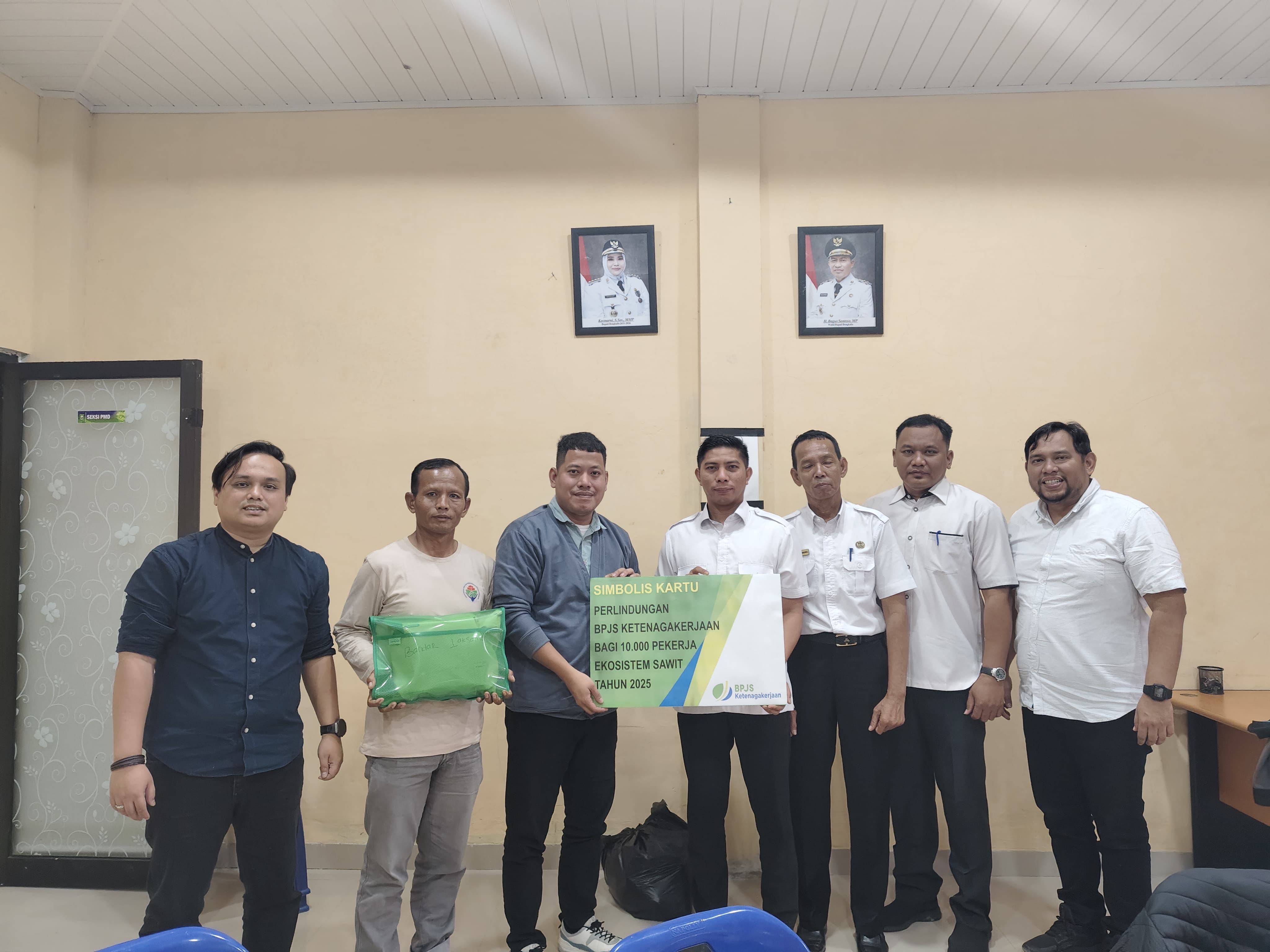 Petani 3 Kecamatan di Bengkalis Terlindungi BPJS Ketenagakerjaan Lewat Dana DBH Sawit