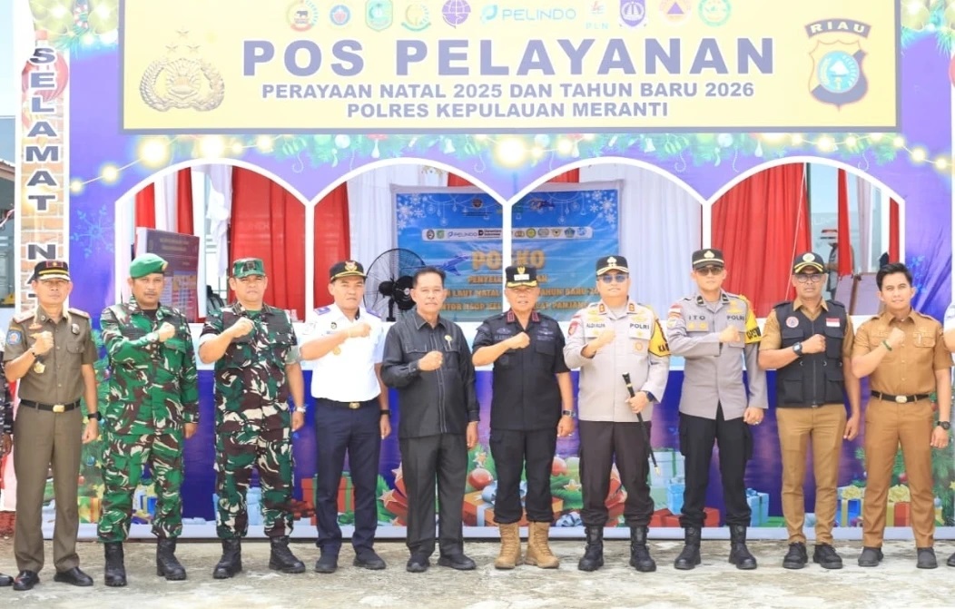 Bupati Asmar Tinjau Pos Pelayanan Nataru di Pelabuhan Tanjung Harapan