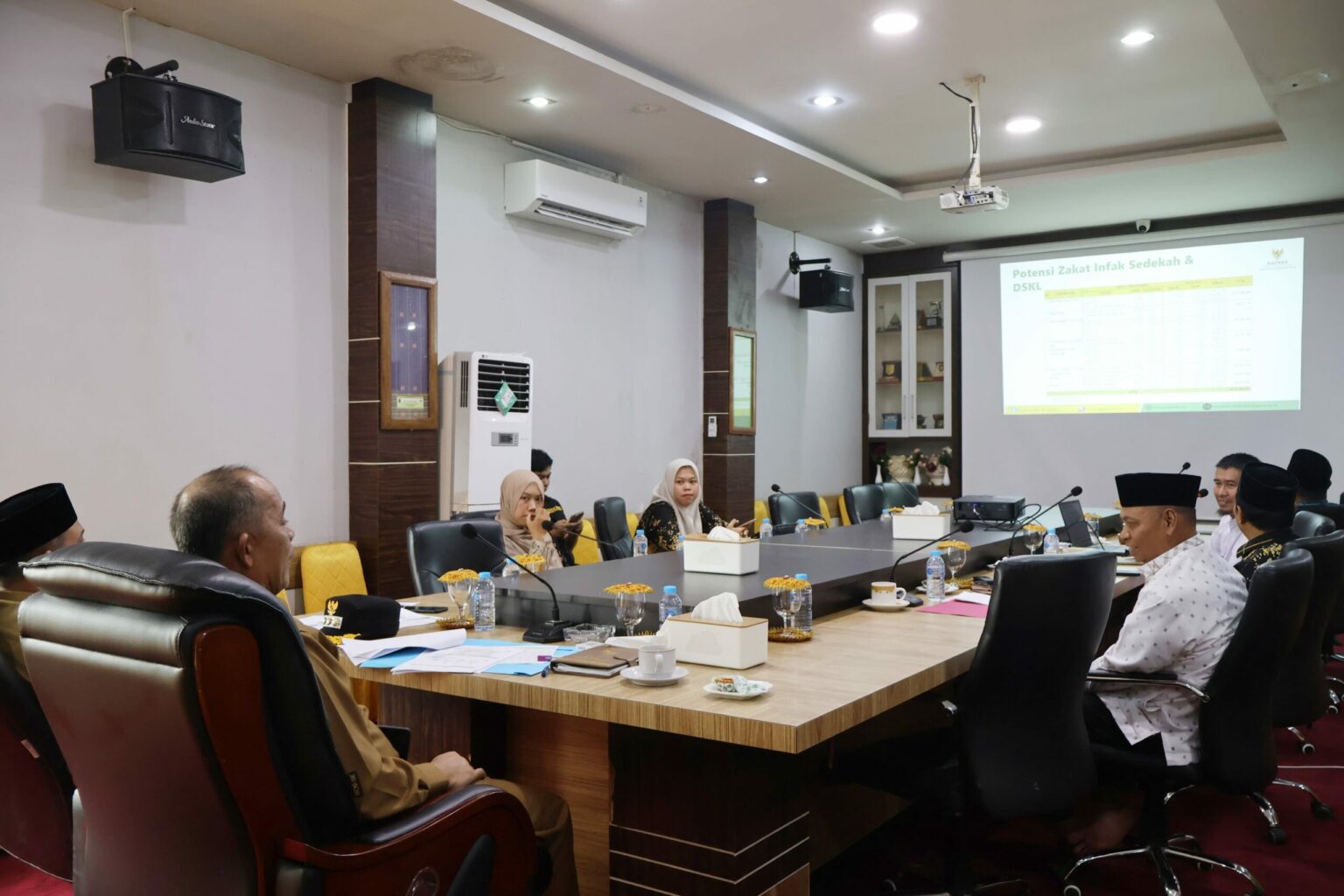 Bupati Inhil Dorong Pengelolaan Zakat Lebih Profesional dan Tepat Sasaran di 2026