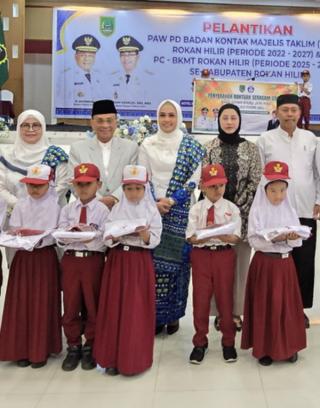 Anggota DPR RI Dr Karmila Sari Dikukuhkan Ketua BKMT Rohil
