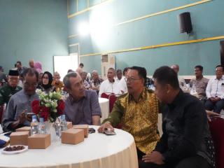 Bupati Kampar Ahmad Yuzar Hadiri Acara Ikatan Keluarga Alumni APDN Pekanbaru Purna Bakti