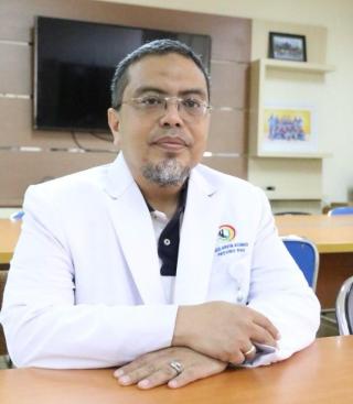 Tim Dokter RSUD Arifin Achmad Berhasil Lakukan Operasi Bypass dan Ganti Katup Jantung 