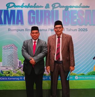 UIN Suska Riau Kukuhkan Dua Guru Besar Ilmu Agama Periode II 2025