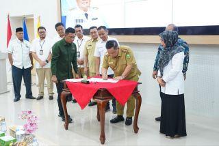 Dukung Pengembangan Pendidikan, Pemprov Riau Hibahkan Aset Tanah ke Universitas Riau