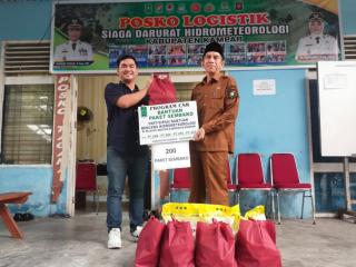 Pemkab Kampar Terima 200 Paket Sembako dari CSR First Resources Ltd