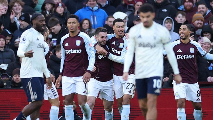Aston Villa Taklukkan Nottingham Forest, Naik ke Posisi Dua Liga Inggris