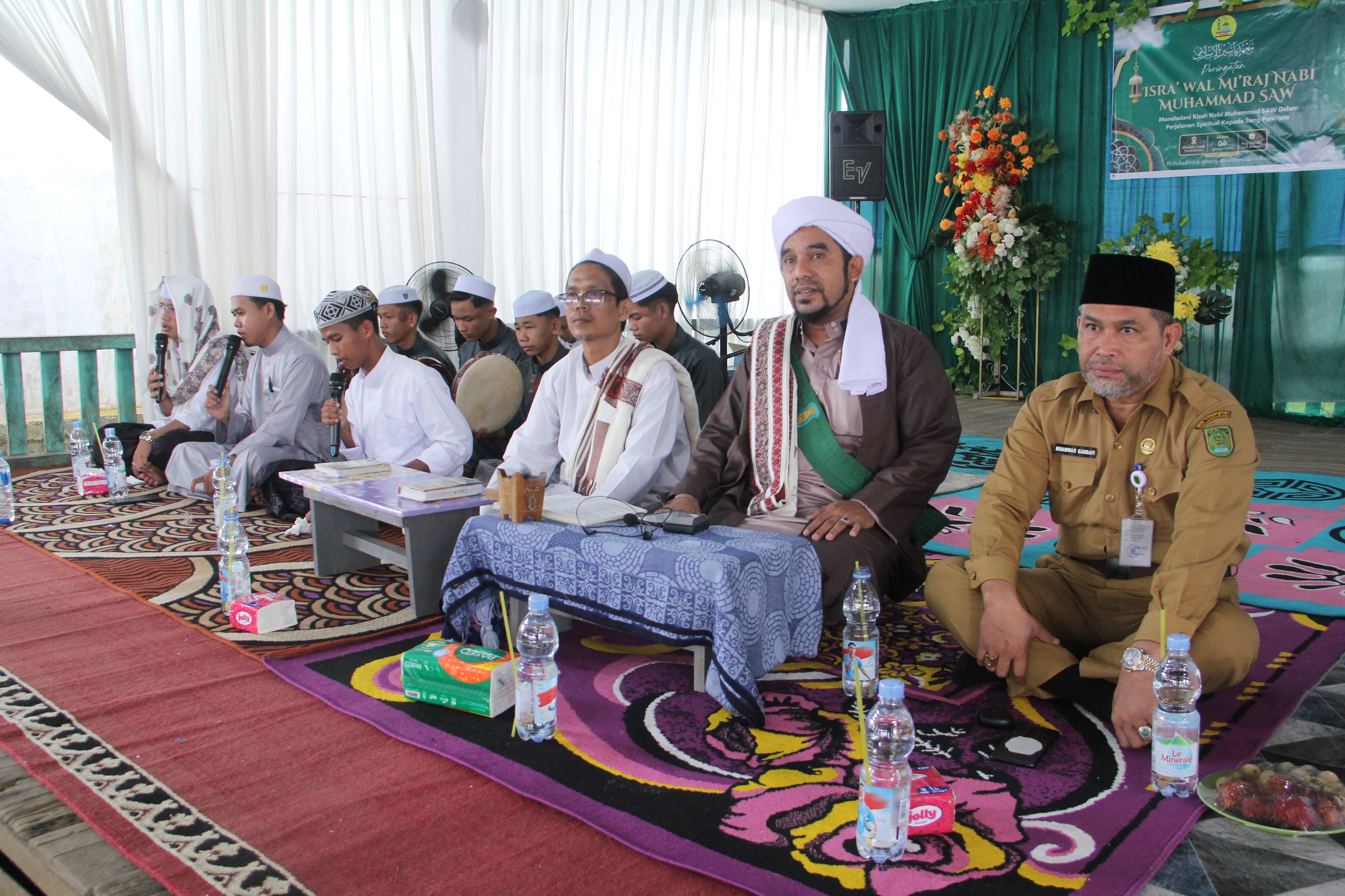 Bupati Inhil Apresiasi Peran Pondok Pesantren dalam Pembinaan Moral Generasi Muda
