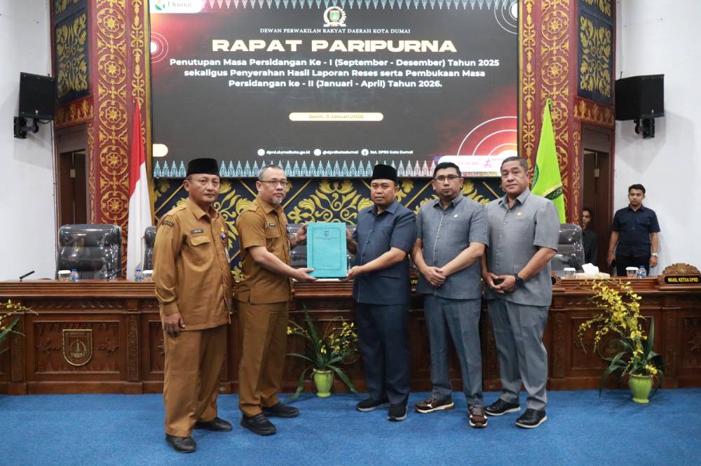 Sekda Dumai Hadiri Paripurna DPRD, Apresiasi Kinerja dan Sinergi Legislatif–Eksekutif