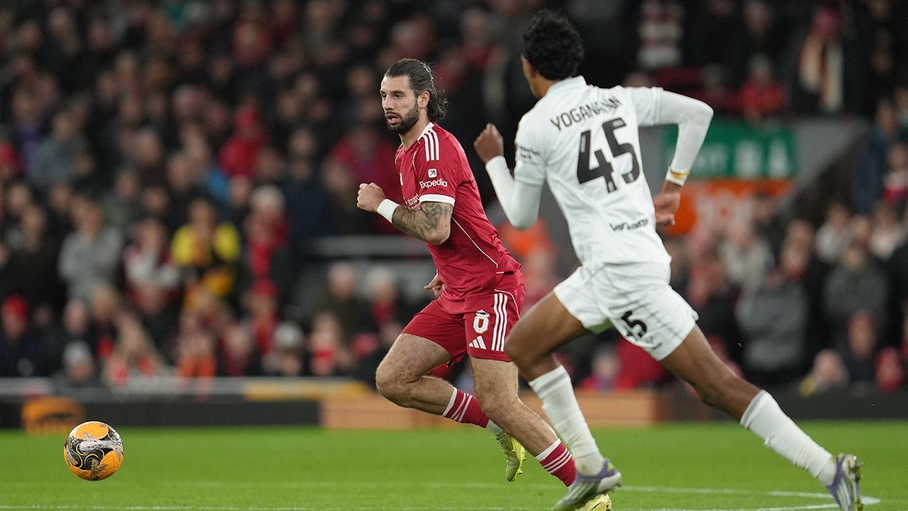 Liverpool Singkirkan Barnsley 4-1 di Piala FA, Wirtz dan Ekitike Jadi Penentu di Anfield