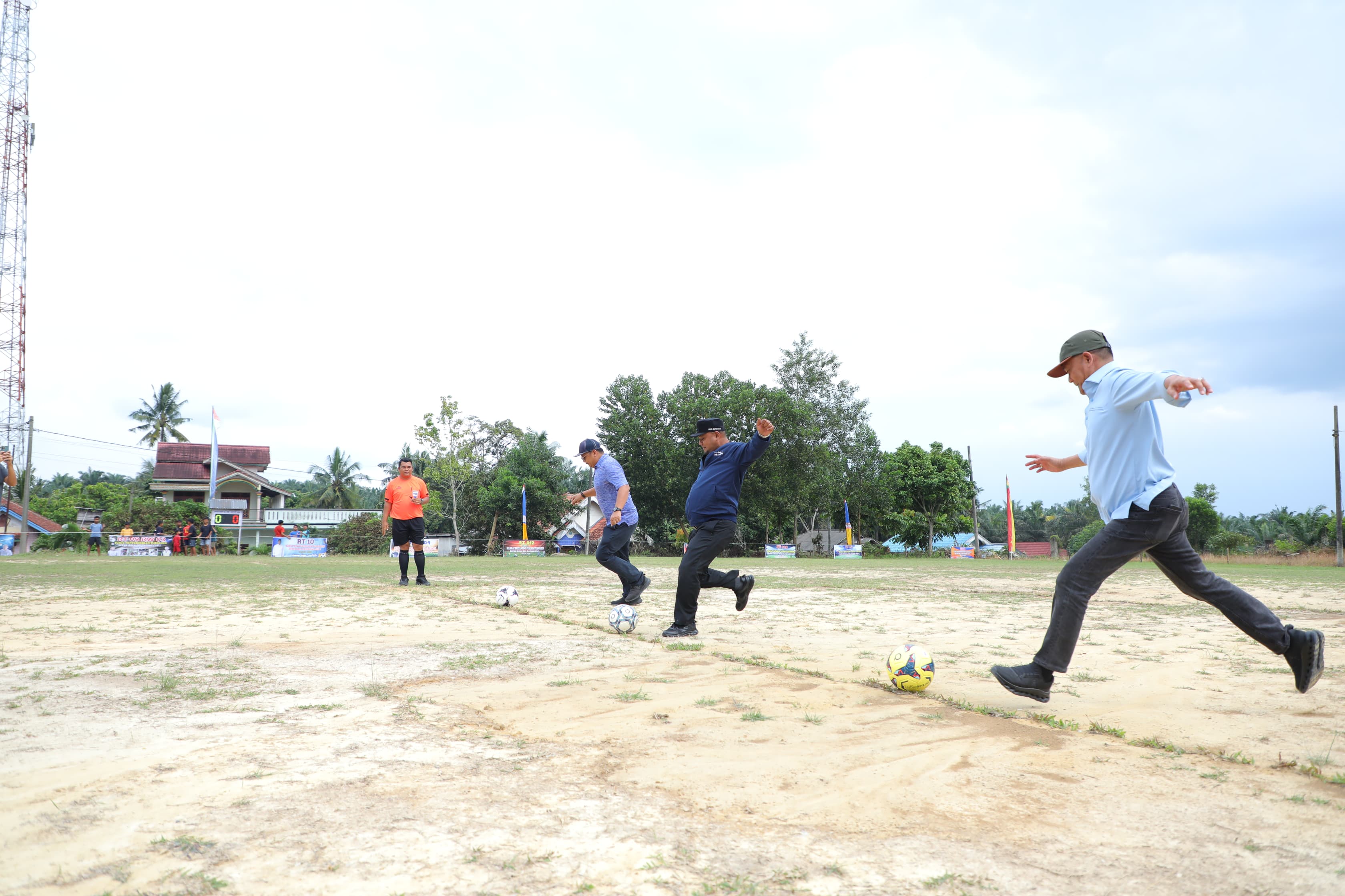 Wabup Siak Buka Sri Gading Cup 2026, Dorong Pembinaan Atlet Menuju Porprov Riau