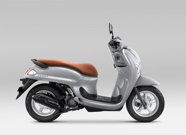 Tampil Beda dengan New Honda Scoopy, Skutik Retro Penuh Gaya