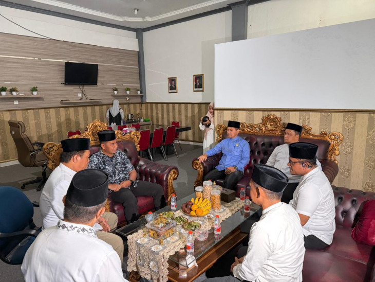Bupati Kampar Koordinasi dengan Kemenag dan Kemenhaj, Sinkronkan Program Keagamaan Daerah