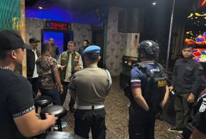 Razia Tempat Hiburan Malam di Pekanbaru, Dua Wanita Terindikasi Gunakan Narkoba