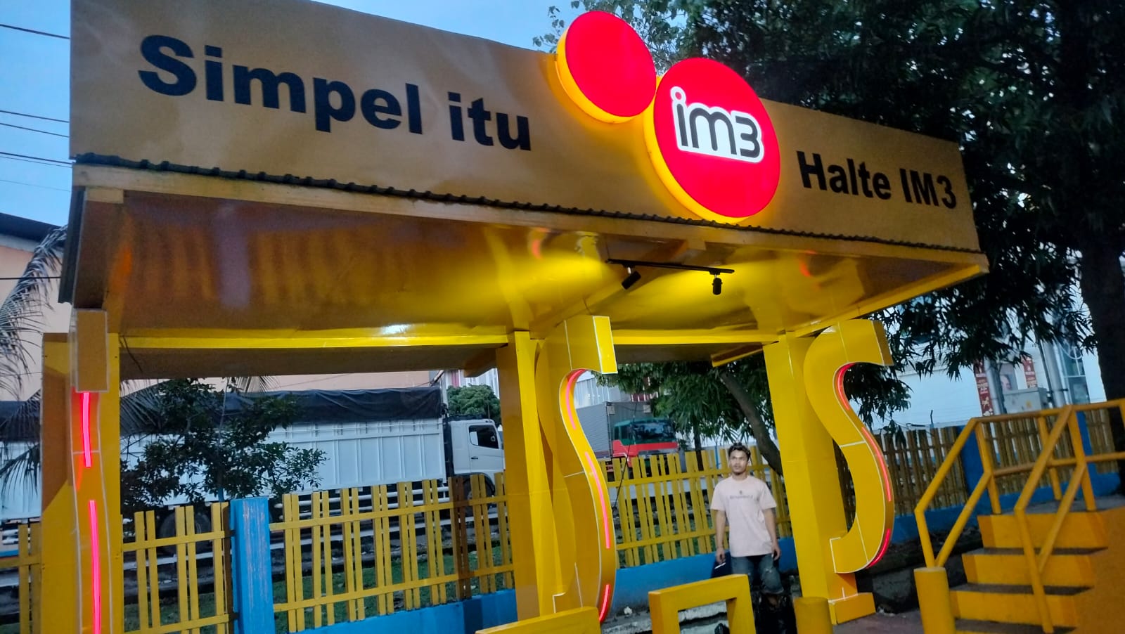 Tanpa APBD, Halte Bus TMP di Jalan Sudirman Pekanbaru Direnovasi Berkat Dukungan Swasta