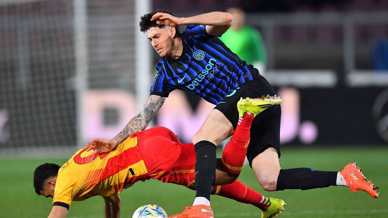 Inter Milan Tundukkan US Lecce, Jauhi Kejaran AC Milan