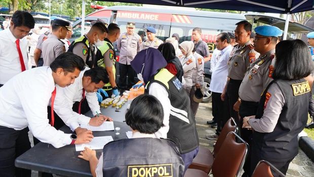 Tes Urine Mendadak, Polda Riau Tegaskan Nol Toleransi terhadap Narkoba