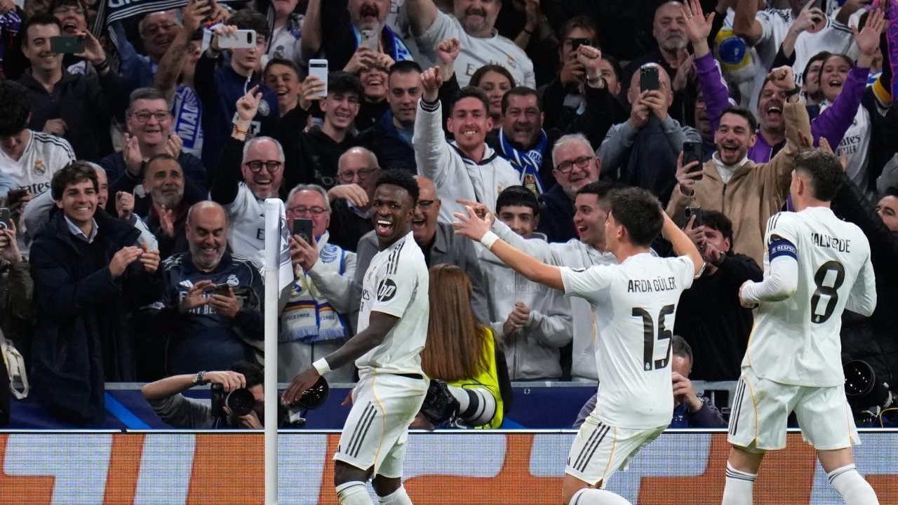 Real Madrid Amankan Tiket 16 Besar Liga Champions Usai Kalahkan Benfica 2-1