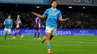 Napoli Bangkit! Tundukkan Fiorentina 2-1 di Laga Penentu Kepercayaan Diri