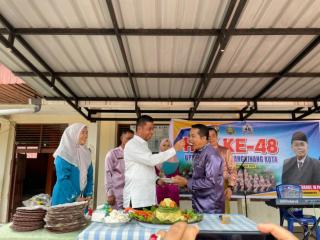 Bupati Kampar Tinjau Sarana SMPN 2 Bangkinang Kota pada Peringatan HUT ke-48