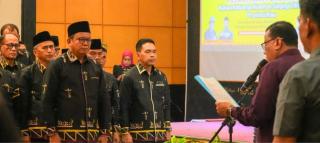 Perkuat Solidaritas Perantau, Bupati Suhardiman Amby Lantik Pengurus IKKS Riau 2025â€“2029