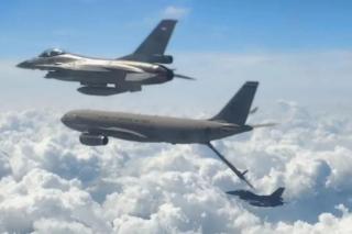 TNI AU dan RSAF Singapura Gelar Latma Tempur, Termasuk Pengisian Bahan Bakar di Udara