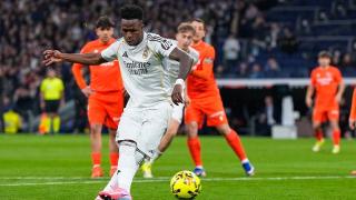 Vinicius Junior Bersinar, Real Madrid Gasak Real Sociedad 4-1 dan Rebut Puncak Klasemen