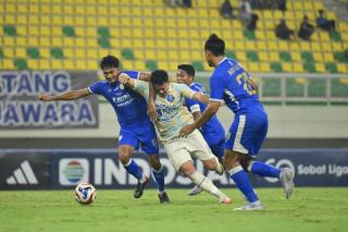 PSPS Pekanbaru Selamatkan Poin Lewat Gol Dramatis di Injury Time, Imbang 2-2 vs Adhyaksa FC