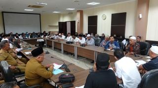 Kontrak Tak Diperpanjang, Guru Bantu Daerah Inhil Mengadu ke DPRD