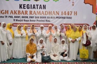 Organisasi Perempuan Riau Bersinergi Gelar Tabligh Akbar Ramadan 1447 H di Masjid An-Nur