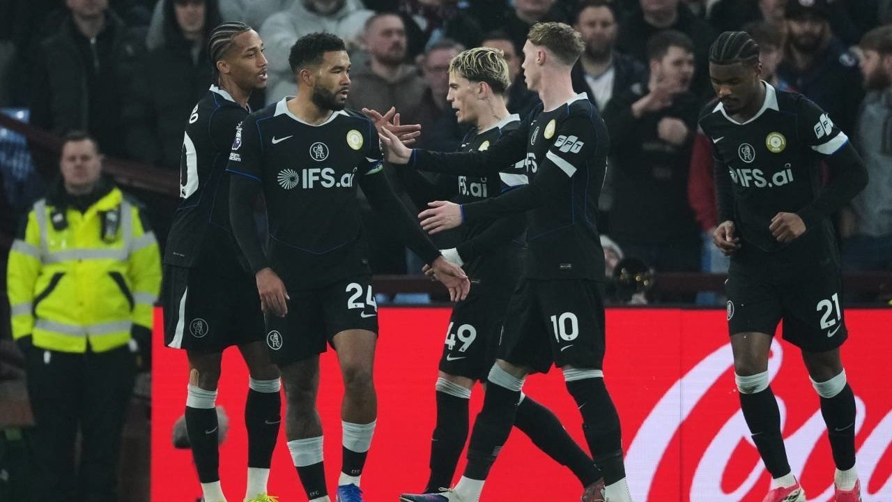 Hasil Aston Villa vs Chelsea: The Blues Pesta Gol di Villa Park, Joao Pedro Cetak Hattrick