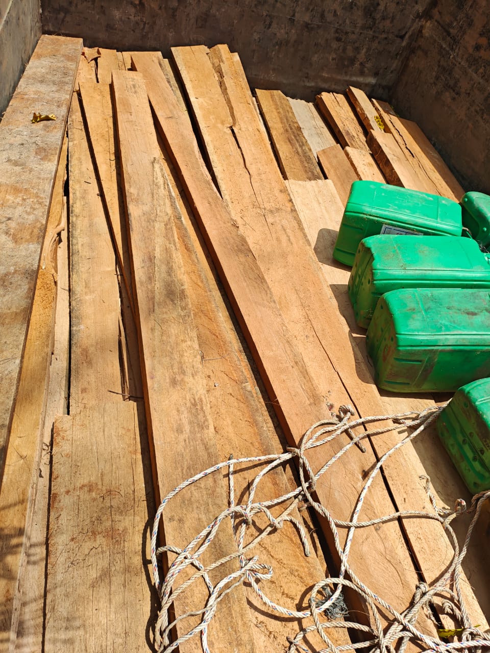 Polres Bengkalis Ungkap Kasus Illegal Logging, Satu Truk Kayu Ilegal Diamankan di Siak Kecil