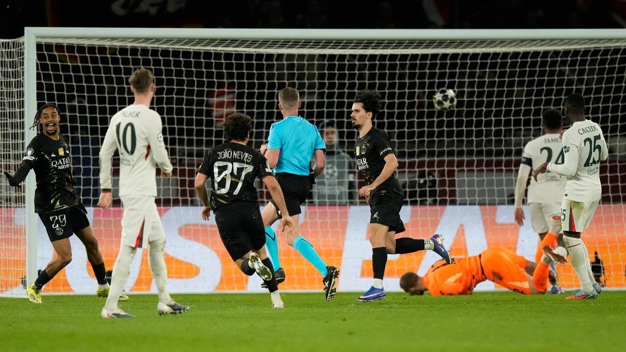 Hasil Liga Champions: PSG Hajar Chelsea 5-2, Les Parisiens Bawa Modal Besar ke London