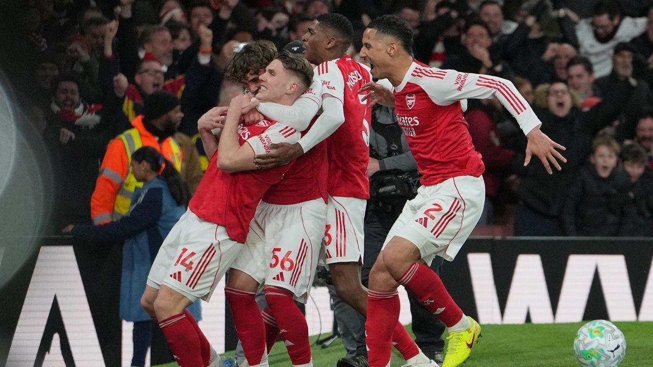 Gyokeres dan Wonderkid Dowman Antar Arsenal Tundukkan Everton, The Gunners Kian Dekat ke Gelar