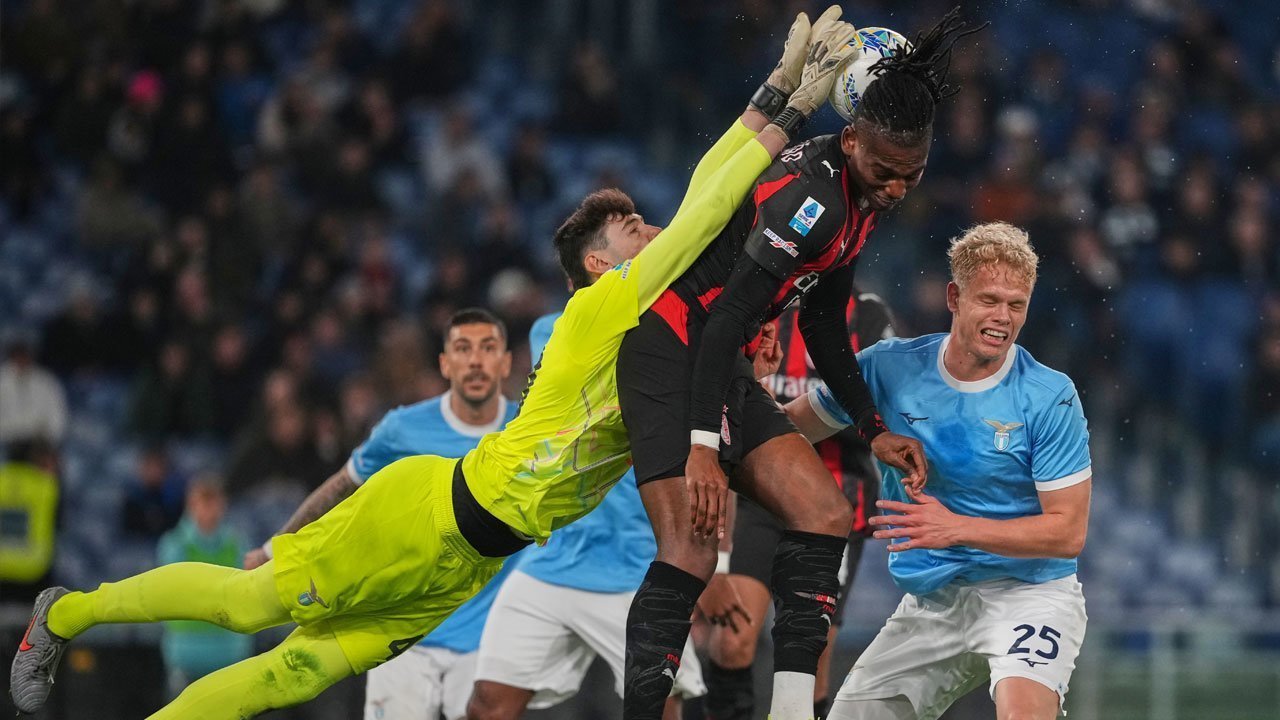 Lazio Tumbangkan Milan 1-0, Gol Isaksen Gagalkan Rossoneri Dekati Inter